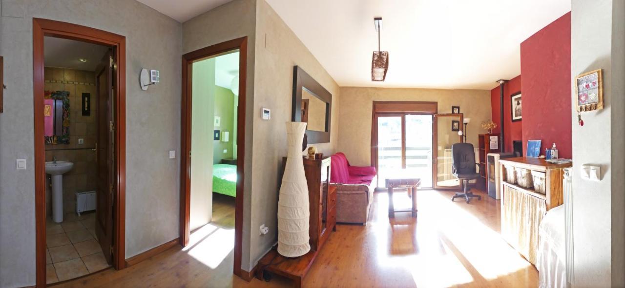 Vivienda Isabel Apartment Sesue Exterior photo